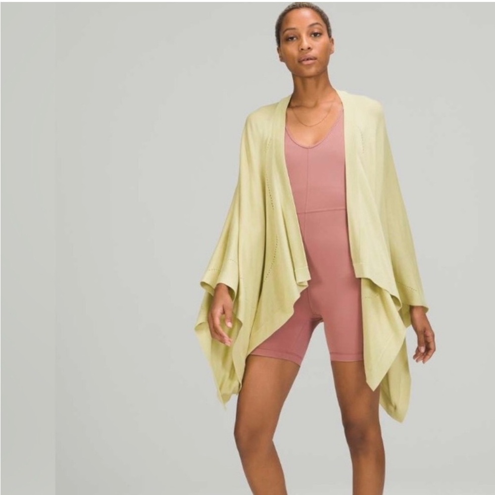 Lululemon dew Green wrap Knit Cardigan